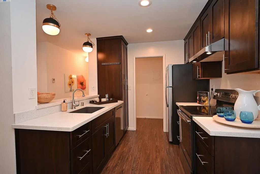 1333 Webster St A107, Alameda, California 94501 home-pic-18
