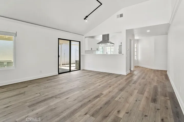 21182 Cedar Lane, Mission Viejo, California 92691
