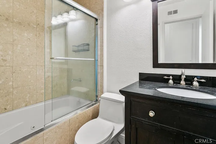 21182 Cedar Lane, Mission Viejo, California 92691