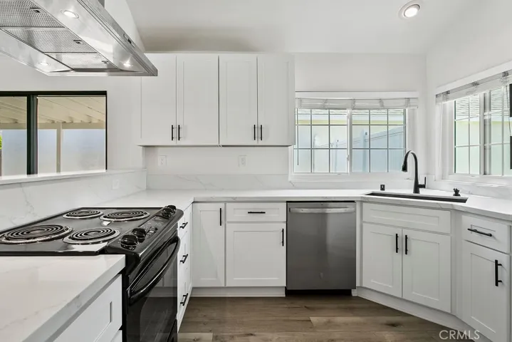 21182 Cedar Lane, Mission Viejo, California 92691