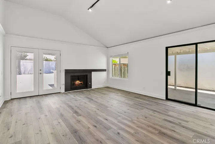21182 Cedar Lane, Mission Viejo, California 92691