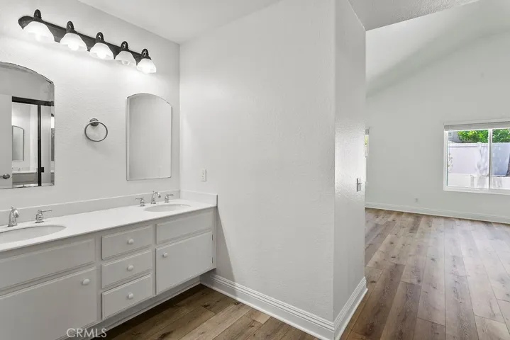21182 Cedar Lane, Mission Viejo, California 92691