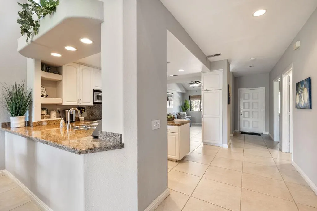 76251 Poppy Lane, Palm Desert, California 92211 home-pic-16