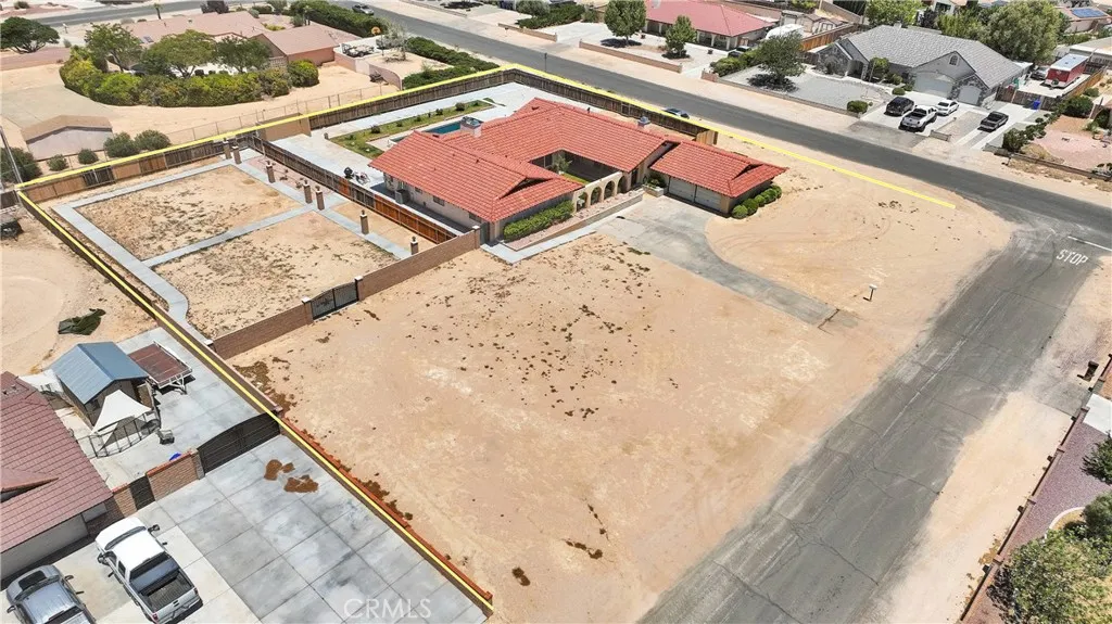 19678 Red Feather Road, Apple Valley, California 92307 home-pic-50