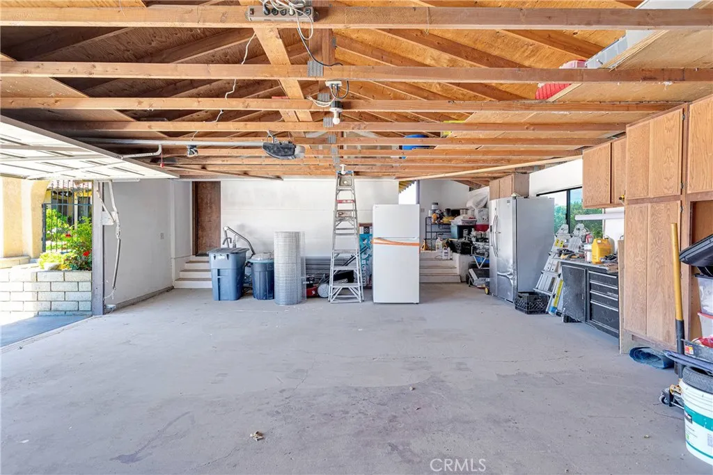 19678 Red Feather Road, Apple Valley, California 92307 home-pic-42