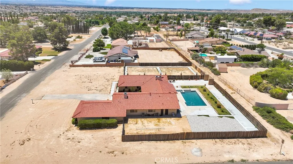 19678 Red Feather Road, Apple Valley, California 92307 home-pic-54