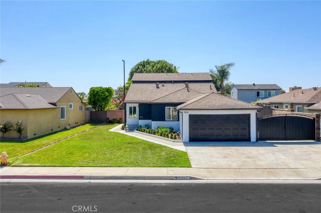 11091 Ranger Drive, Los Alamitos, California 90720, 5 Bedrooms Bedrooms, ,4 BathroomsBathrooms,Residential,For Sale,Ranger,PW25151428