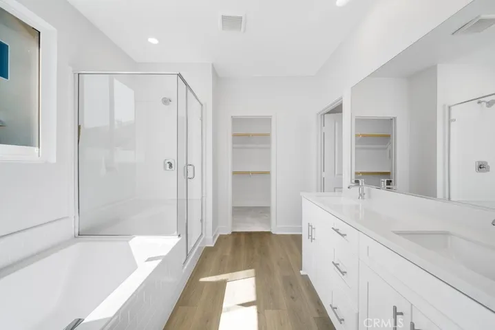 33254 Celadon Ave ~ Ready Now!