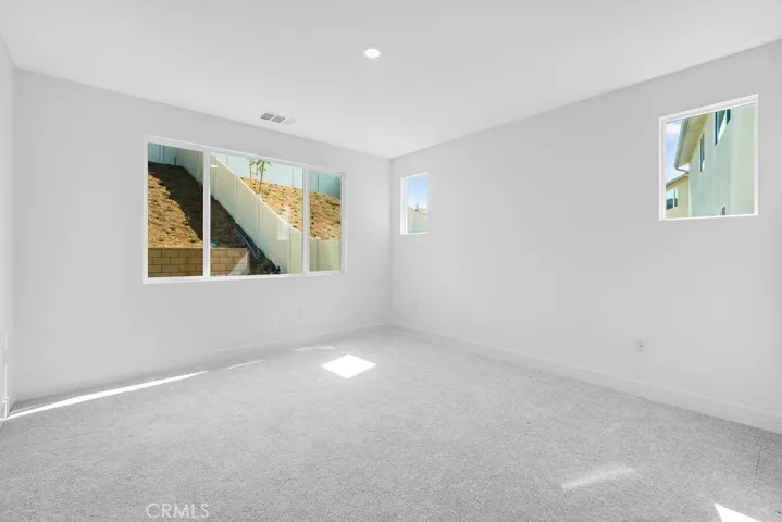 33254 Celadon Ave ~ Ready Now!