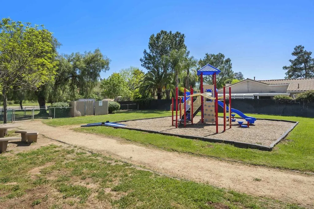 24849 Pappas Rd, Ramona, California 92065 home-pic-41