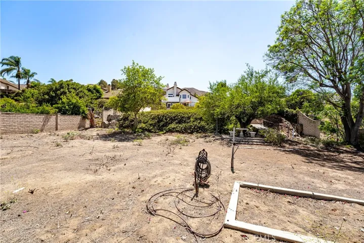 2151 Lyon Avenue, Riverside, California 92503