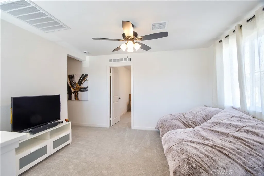 32552 Crystal Cove Court, Winchester, California 92596 home-pic-27