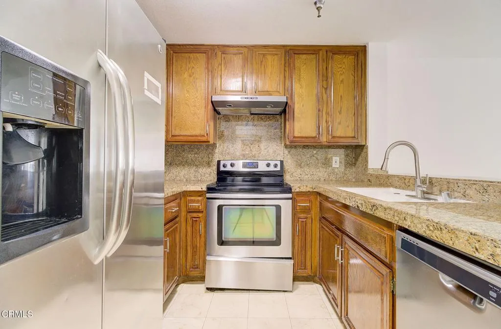 121 S Hope Street 321, Los Angeles, California 90012 home-pic-7