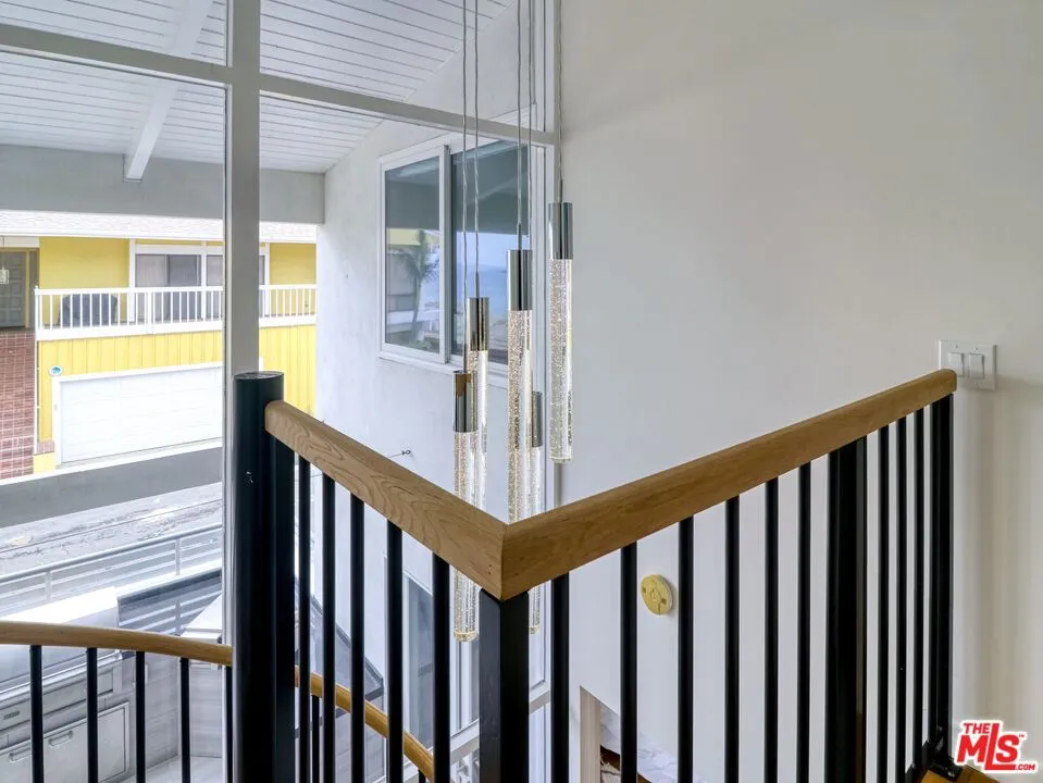 6601 E Seaside Walk, Long Beach, California 90803 home-pic-21