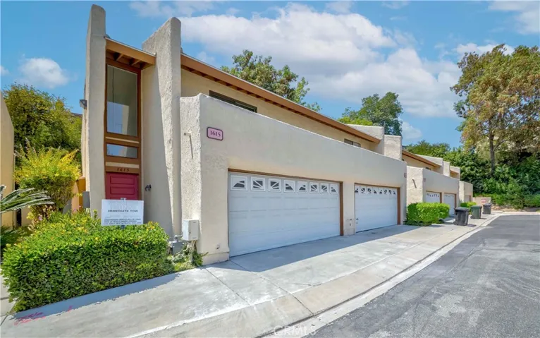1615 Via Linda 16, Fullerton, California 92833