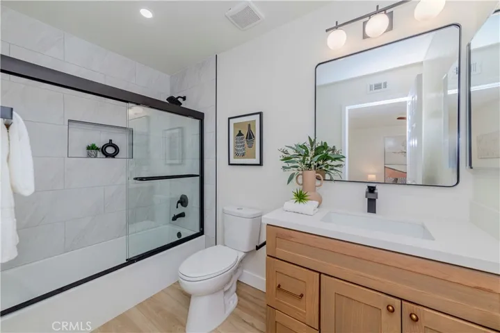1615 Via Linda 16, Fullerton, California 92833