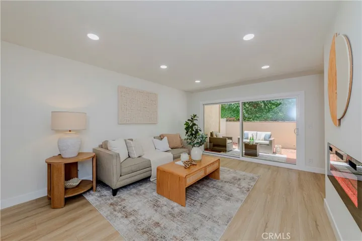 1615 Via Linda 16, Fullerton, California 92833