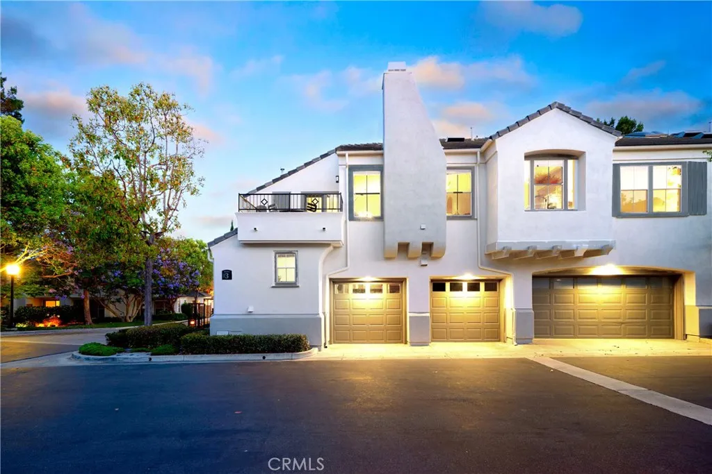 8 Diamant Way, Aliso Viejo, California 92656, 2 Bedrooms Bedrooms, ,2 BathroomsBathrooms,Residential,For Sale,Diamant,OC25150308