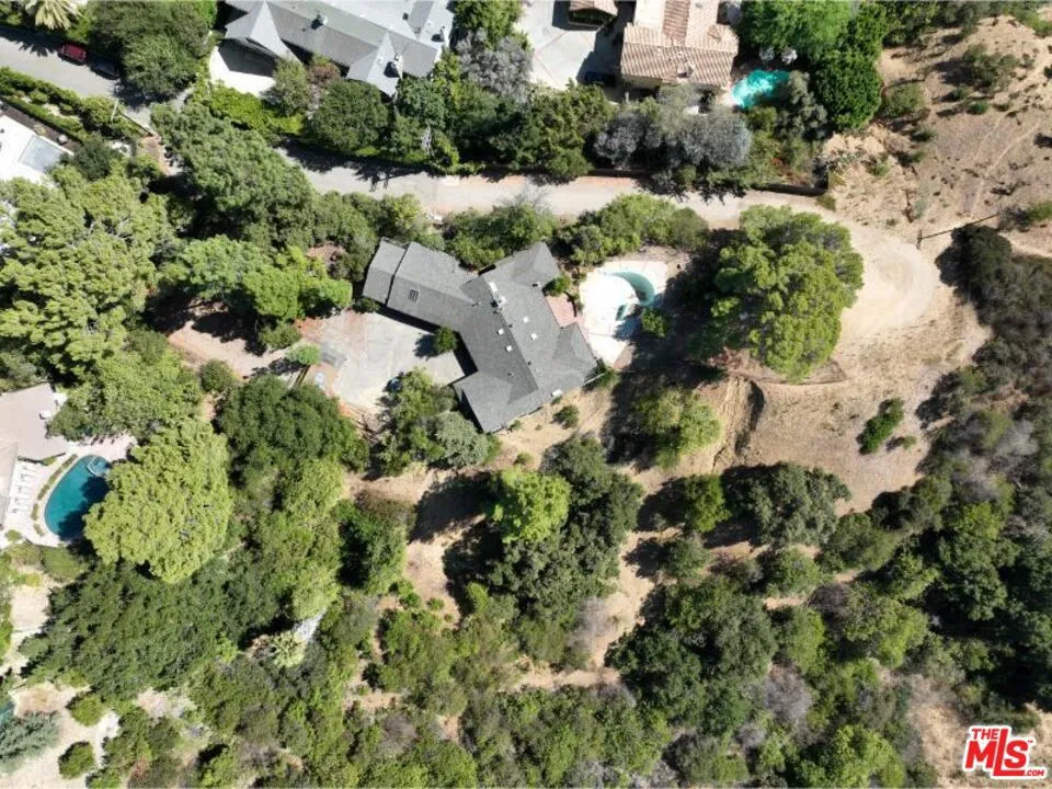 9595 Lime Orchard Road, Beverly Hills, California 90210 home-pic-6