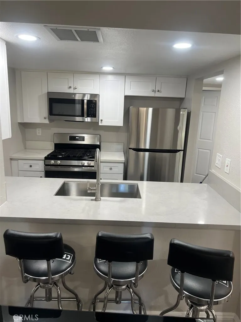 1025 N Tippecanoe Avenue 132, San Bernardino, California 92410 home-pic-3