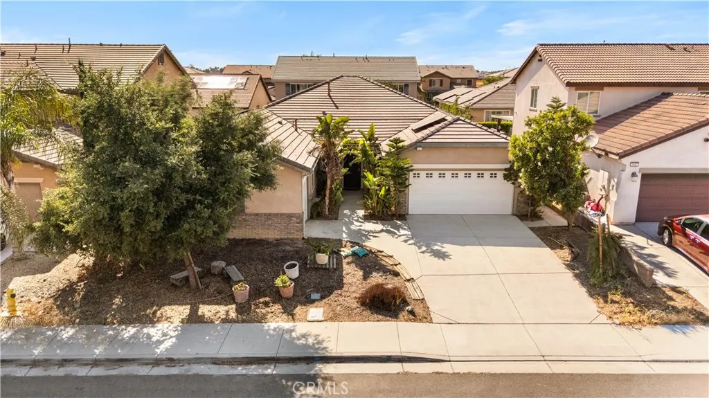 5599 Skimmer Drive, Jurupa Valley, California 91752 home-pic-0