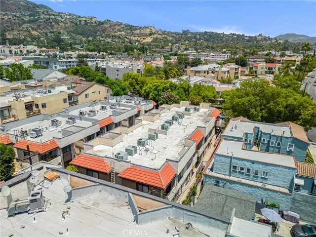 1207 N Columbus Avenue, Glendale, California 91202 — photo 4