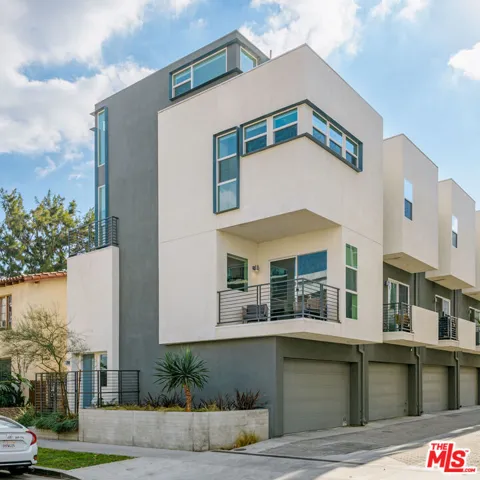 Stunning front facing home