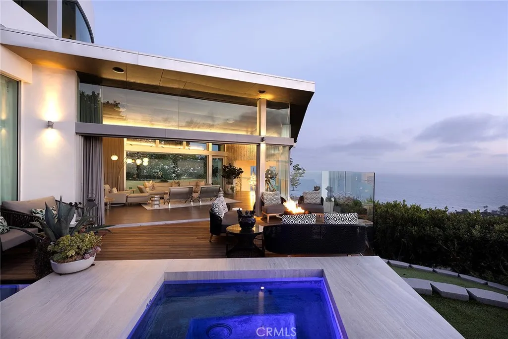 465 Panorama Drive, Laguna Beach, California 92651 home-pic-3