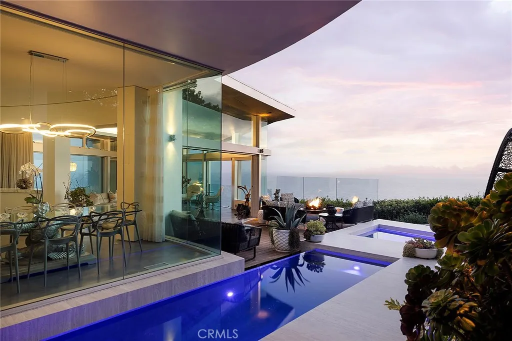 465 Panorama Drive, Laguna Beach, California 92651 home-pic-17