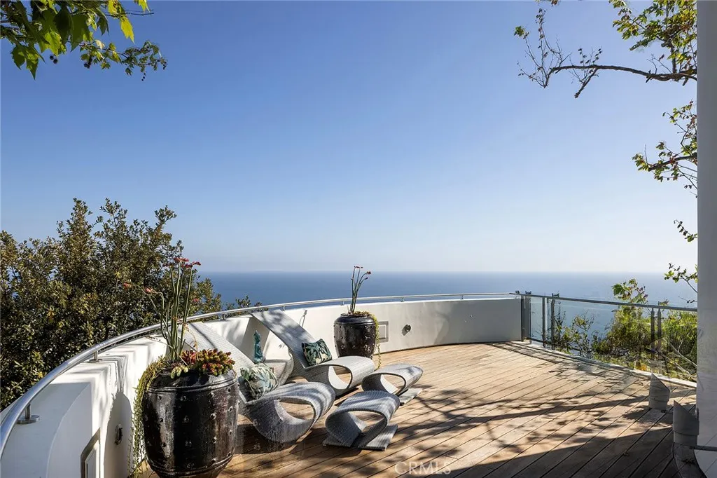 465 Panorama Drive, Laguna Beach, California 92651 home-pic-36