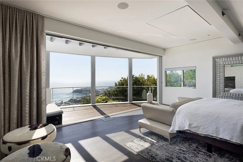 465 Panorama Drive, Laguna Beach, California 92651 home-pic-27