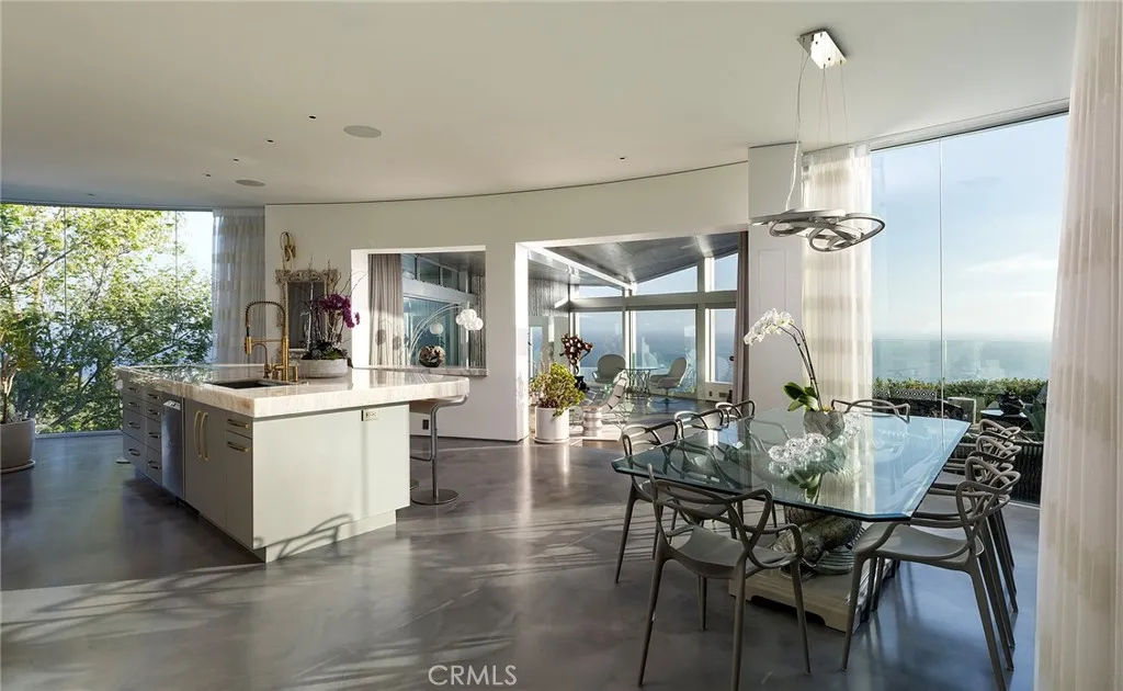 465 Panorama Drive, Laguna Beach, California 92651 home-pic-8
