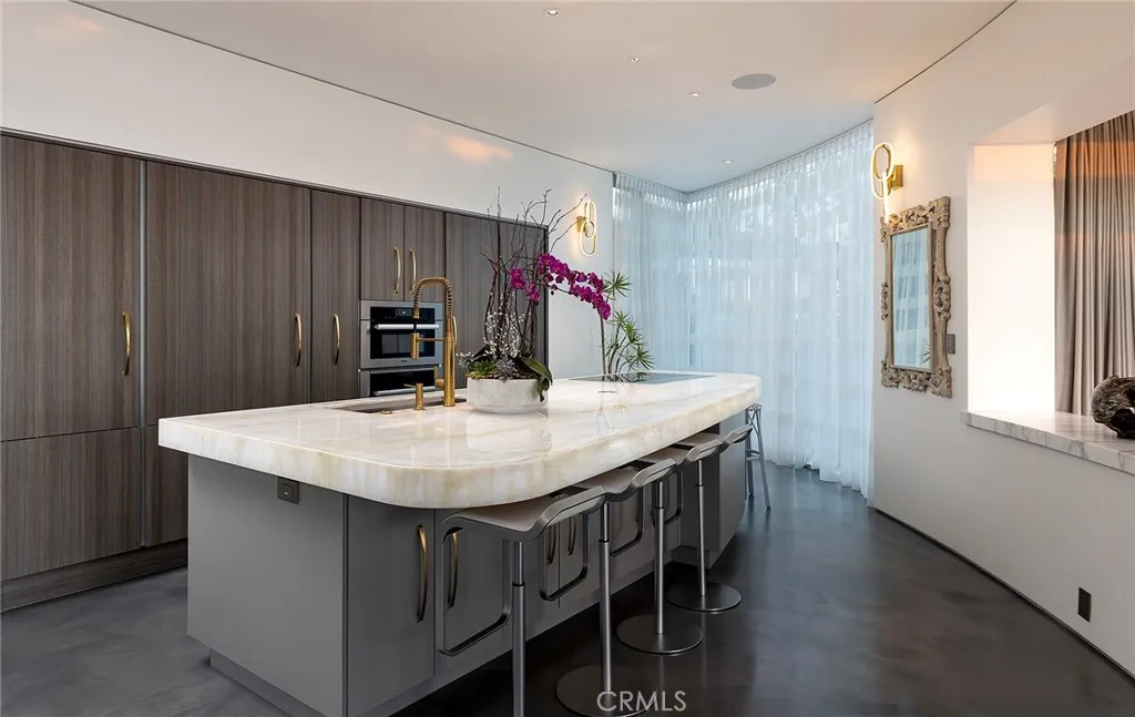 465 Panorama Drive, Laguna Beach, California 92651 home-pic-9