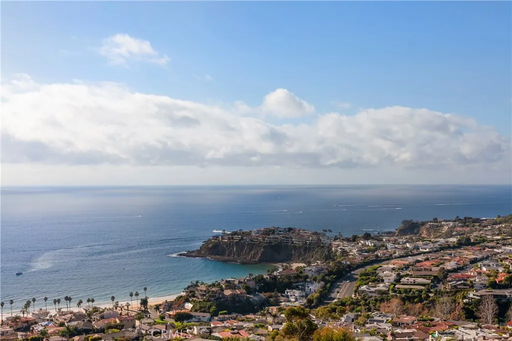465 Panorama Drive, Laguna Beach, California 92651 home-pic-45