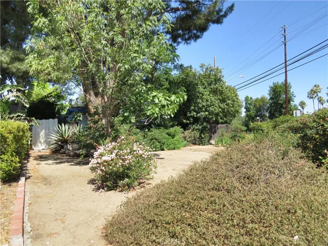 6249 Corbin Avenue, Tarzana, California 91356