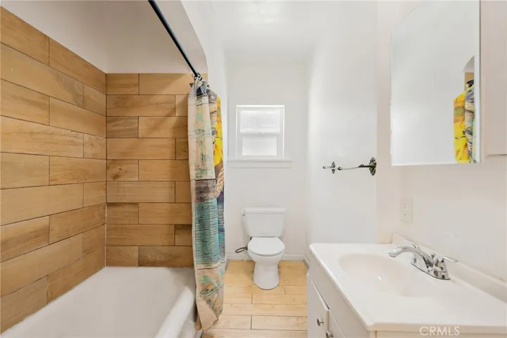 1st floor unit A