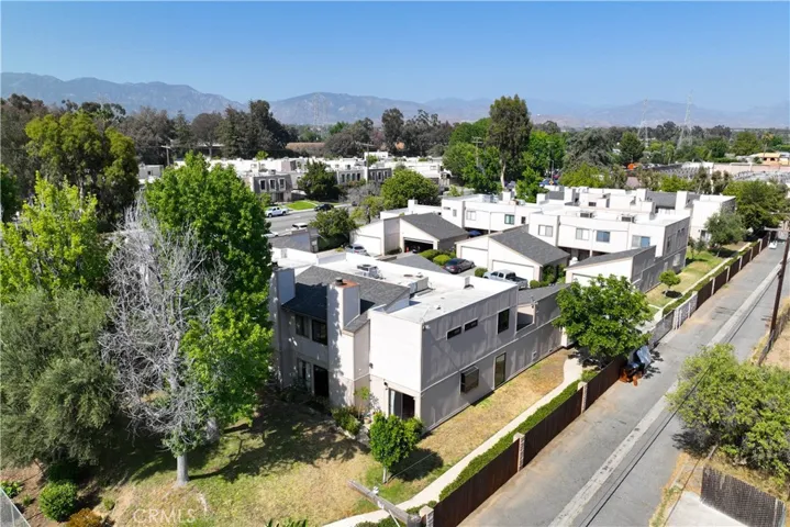 15060 Chatsworth Street E, San Fernando, California 91345