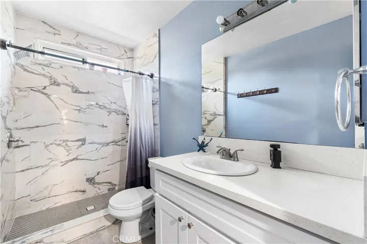 15060 Chatsworth Street E, San Fernando, California 91345