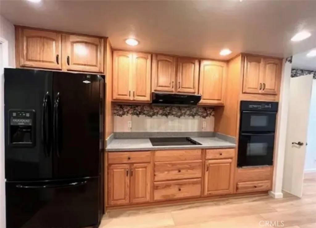 84 Cresta Verde Drive, Rolling Hills Estates, California 90274 home-pic-8