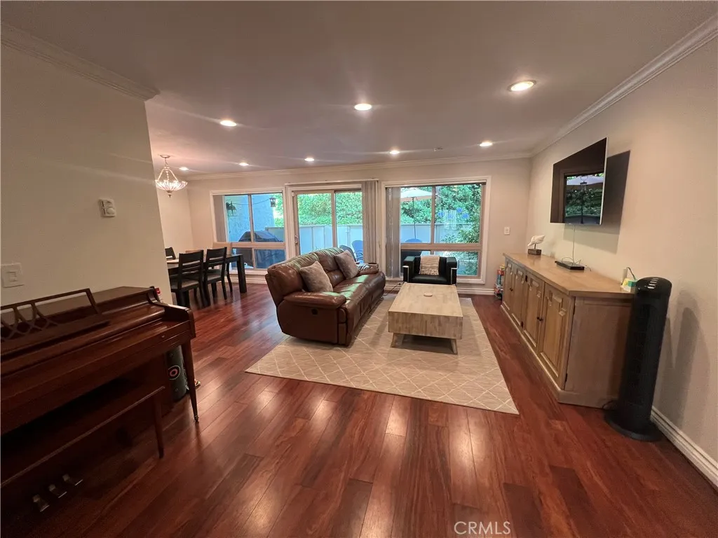 84 Cresta Verde Drive, Rolling Hills Estates, California 90274 home-pic-14