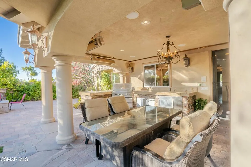 483 Via Merla, Newbury Park, California 91320 home-pic-35