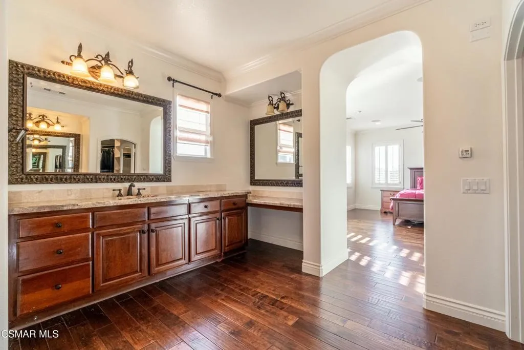 483 Via Merla, Newbury Park, California 91320 home-pic-18