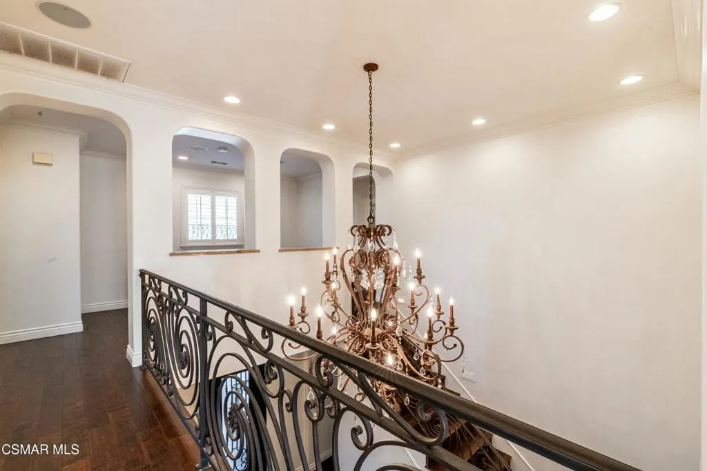 483 Via Merla, Newbury Park, California 91320 home-pic-20