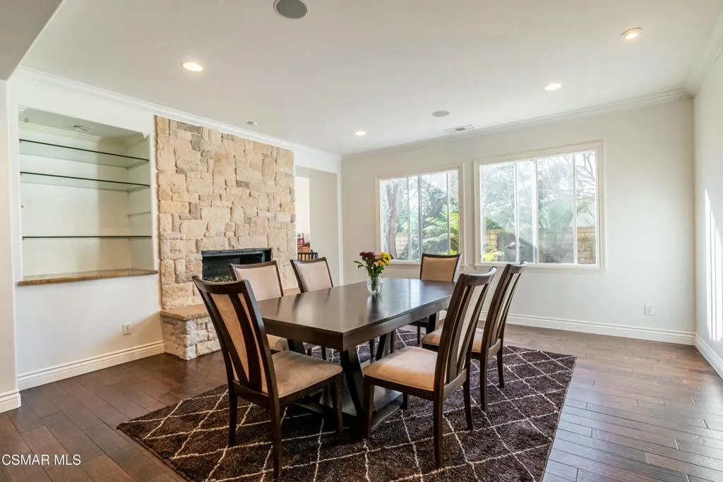 483 Via Merla, Newbury Park, California 91320 home-pic-12