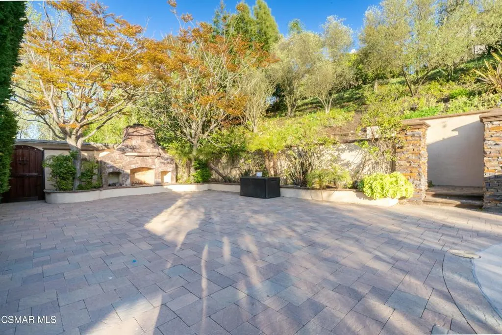 483 Via Merla, Newbury Park, California 91320 home-pic-39
