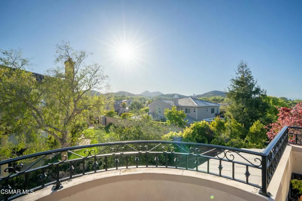 483 Via Merla, Newbury Park, California 91320 home-pic-38