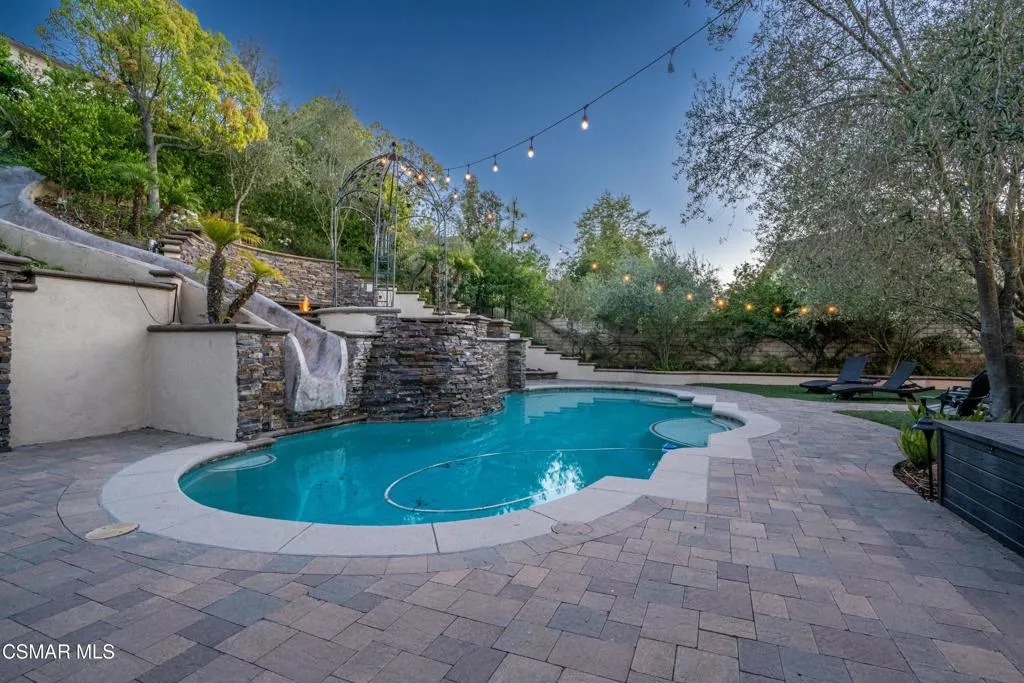 483 Via Merla, Newbury Park, California 91320 home-pic-46