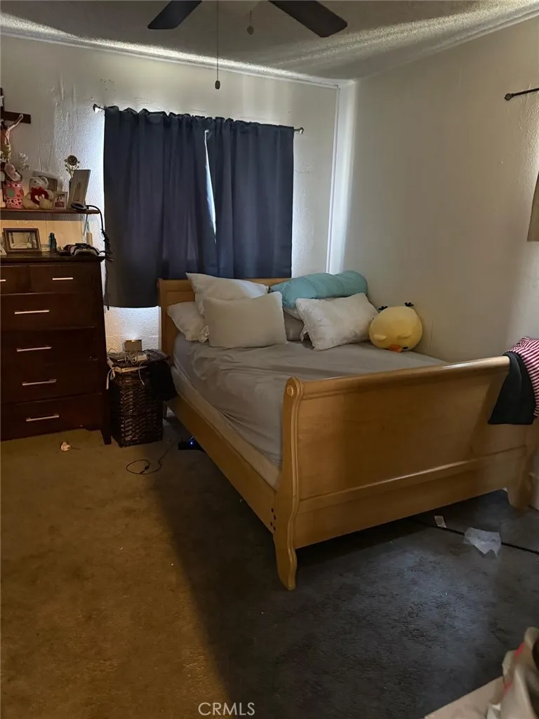 917 E 42nd Street, Los Angeles, California 90011 home-pic-8