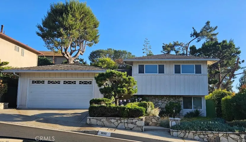 1810 Sunny Heights Drive, Los Angeles, California 90065, 3 Bedrooms Bedrooms, ,3 BathroomsBathrooms,Residential,For Sale,Sunny Heights,WS25150568