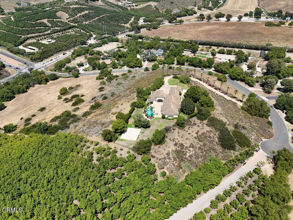 2625 Marvella Court, Camarillo, California 93012 home-pic-5